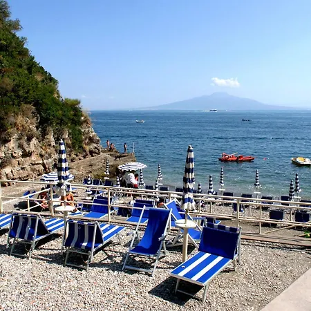 La Tonnarella 4* סורנטו