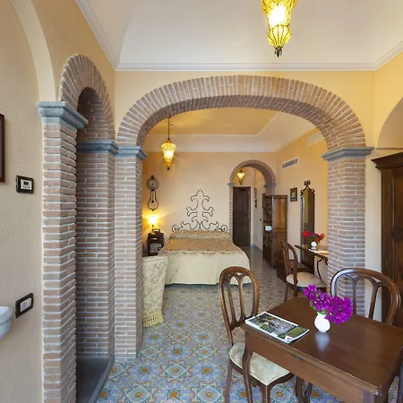 La Tonnarella מלון סורנטו