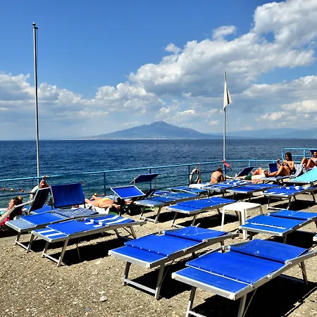 מלון La Tonnarella סורנטו