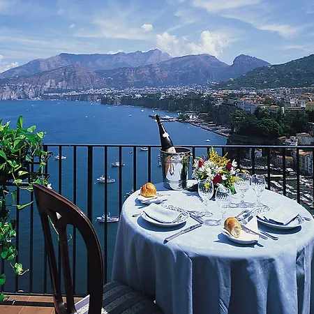 La Tonnarella מלון סורנטו