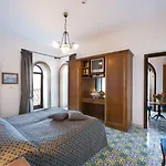 Hotel La Tonnarella