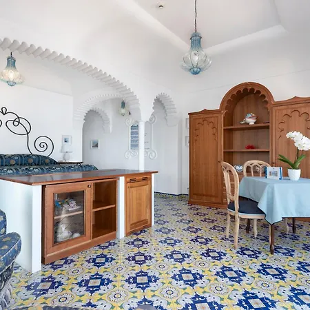 La Tonnarella Hotel